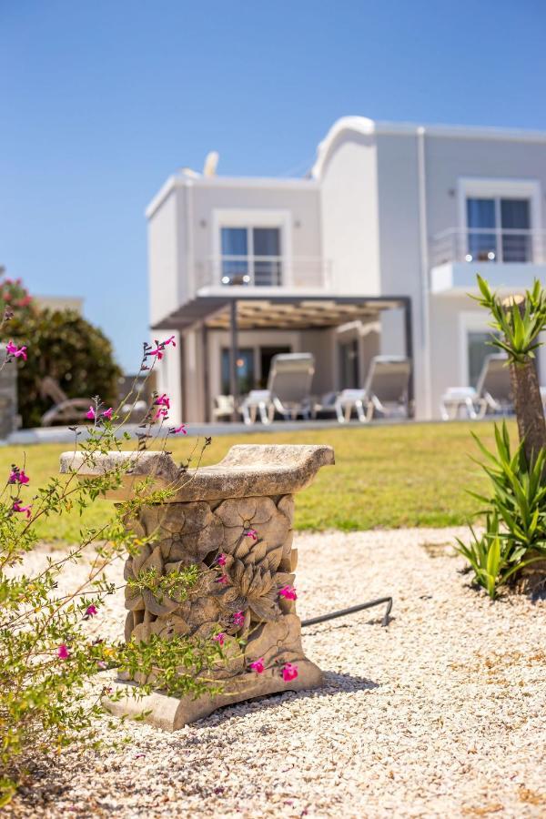 Luxury Villa Petalutha 科林比亚 外观 照片