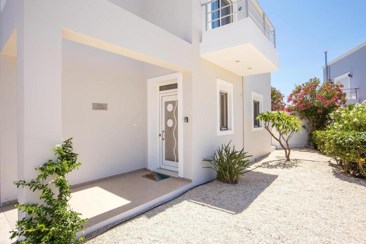Luxury Villa Petalutha 科林比亚 外观 照片