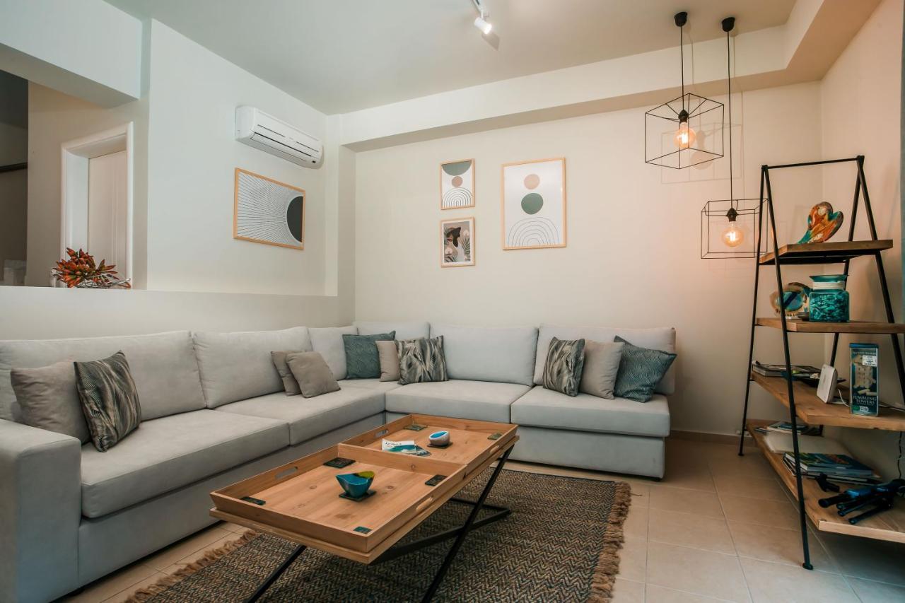 Luxury Villa Petalutha 科林比亚 外观 照片